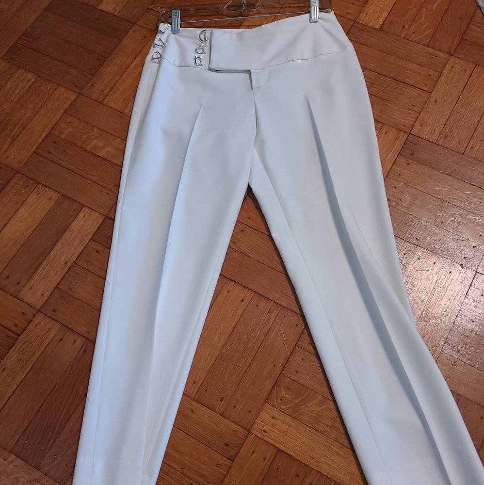 White dress pants, ankle length - Picture 3 of 4